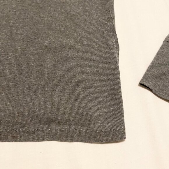 Guess Grey Long Sleeve Top Womens Size Medium Shirt - Picture 14 of 16